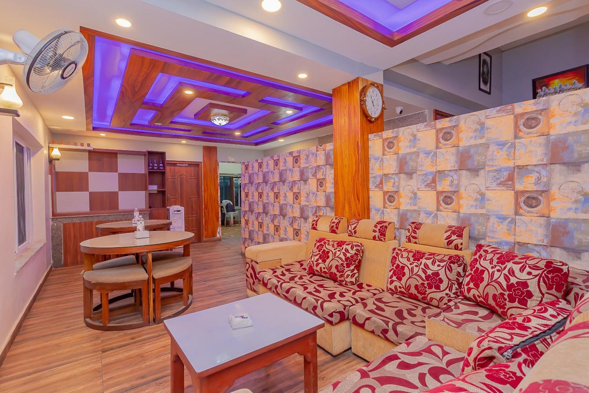 Oyo 799 Hotel Tik Tok Pvt Ltd. Katmandu Dış mekan fotoğraf
