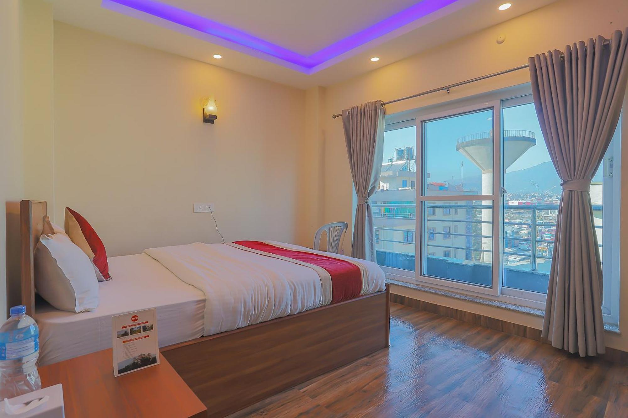 Oyo 799 Hotel Tik Tok Pvt Ltd. Katmandu Dış mekan fotoğraf