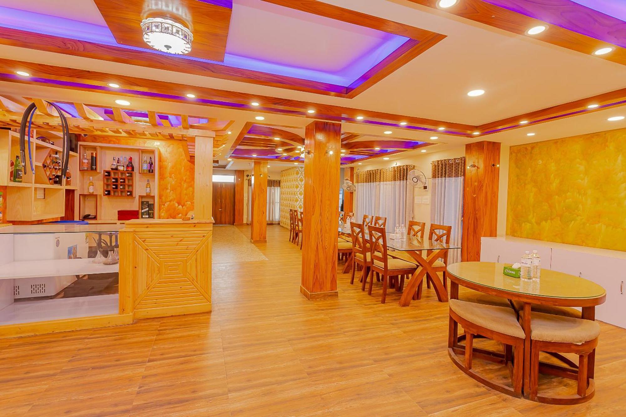 Oyo 799 Hotel Tik Tok Pvt Ltd. Katmandu Dış mekan fotoğraf