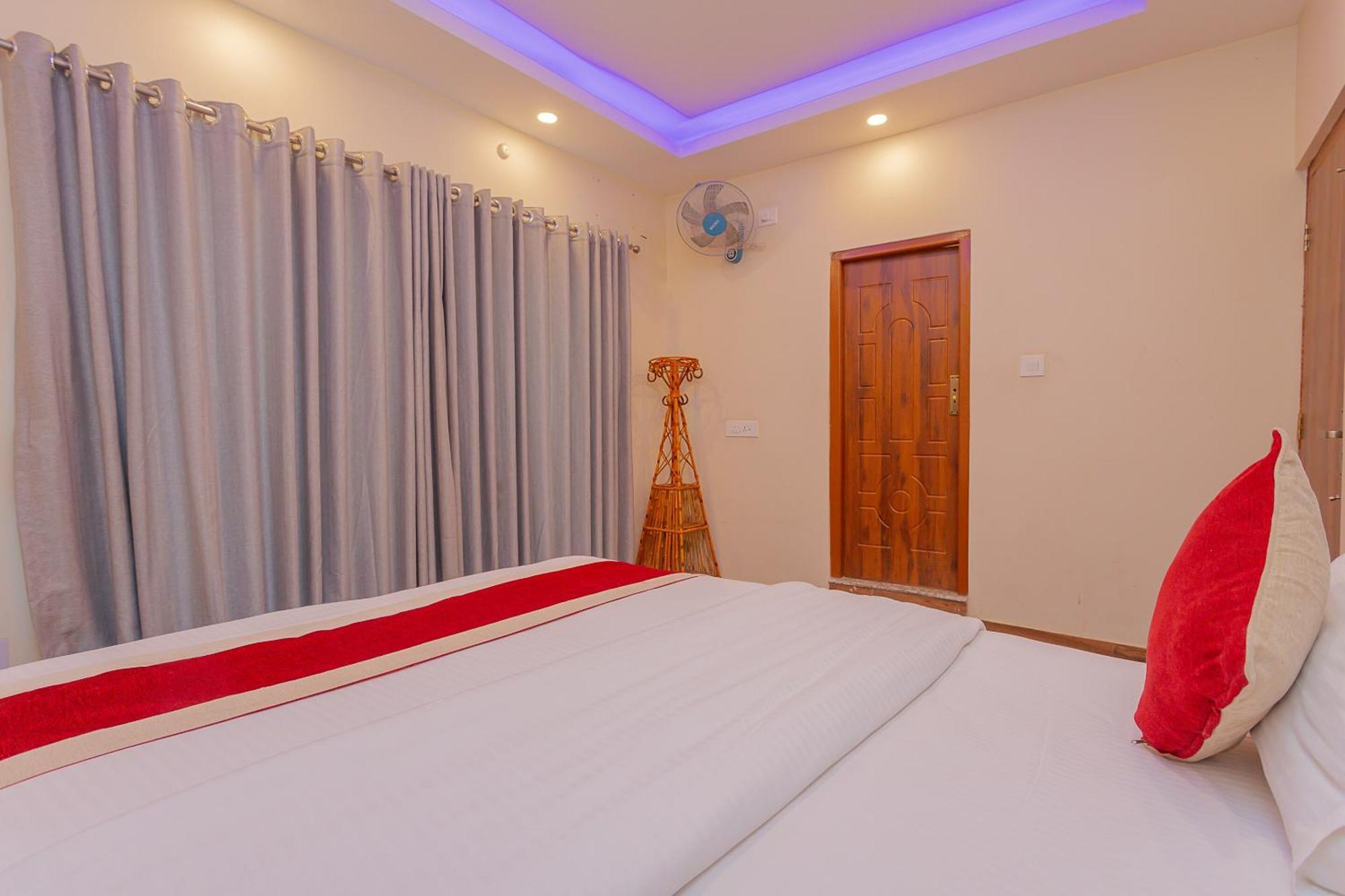 Oyo 799 Hotel Tik Tok Pvt Ltd. Katmandu Dış mekan fotoğraf